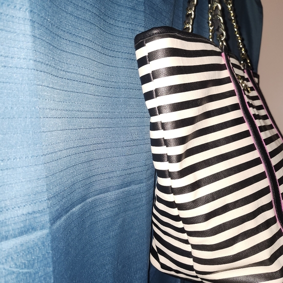 Betsy Johnson Striped Shoulder Bag - Picture 3 of 7